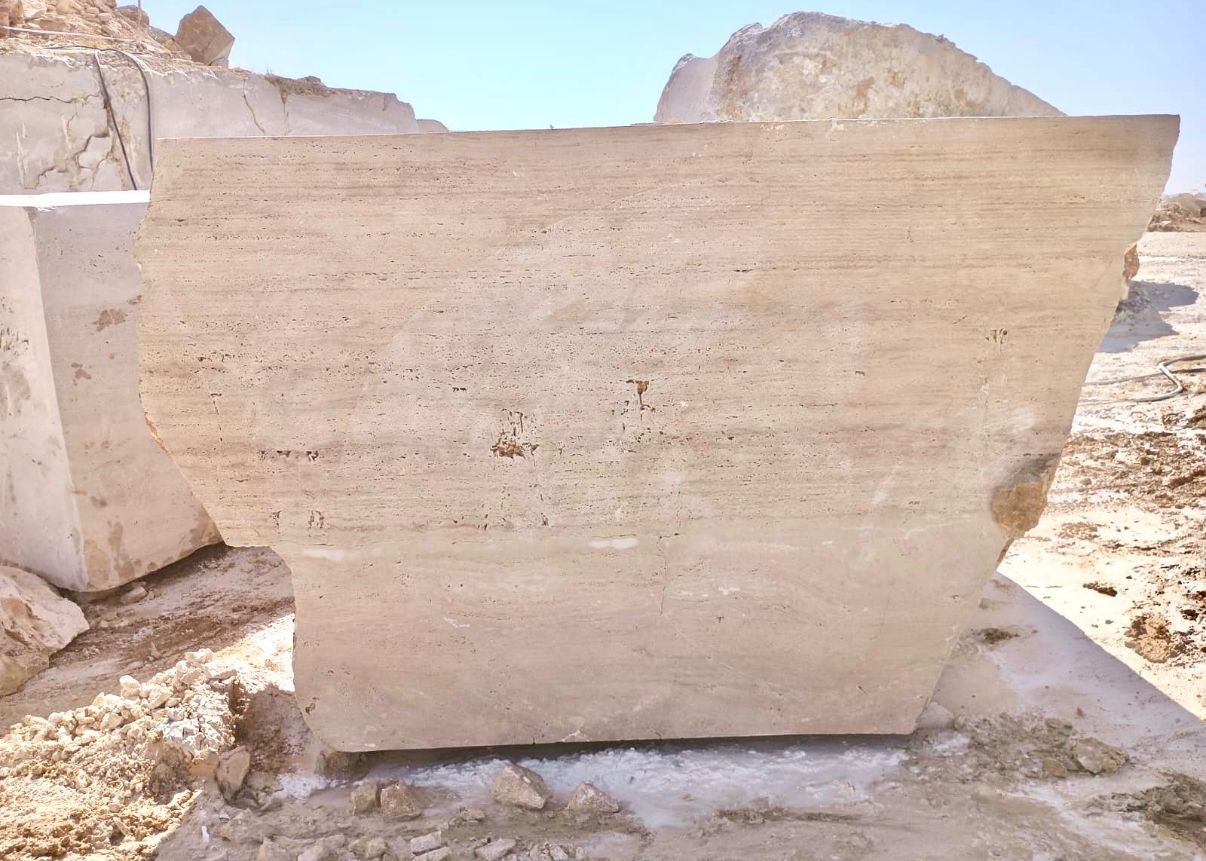 TRAVERTEN STONE